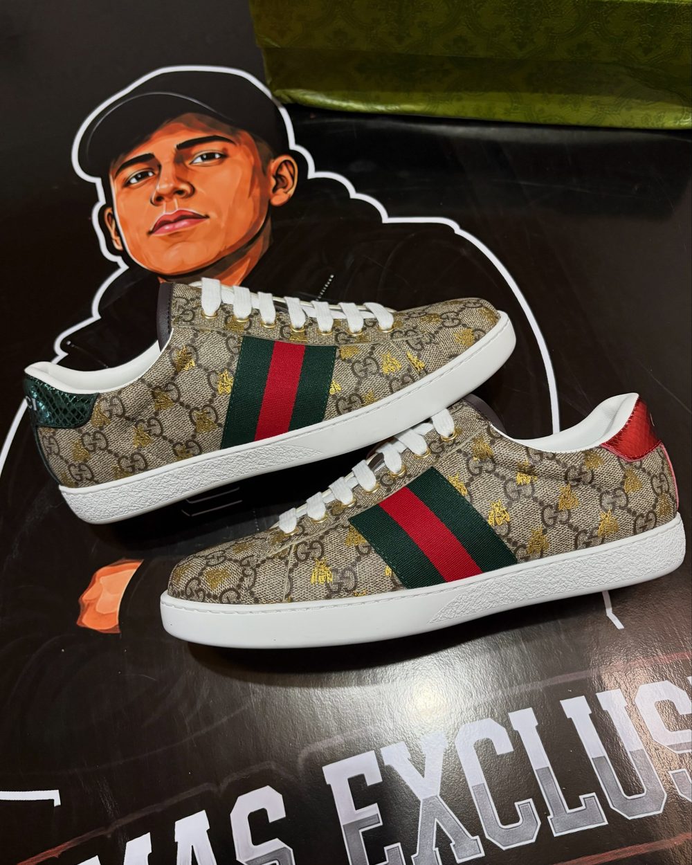 Gucci Ace · GG Supreme Bees